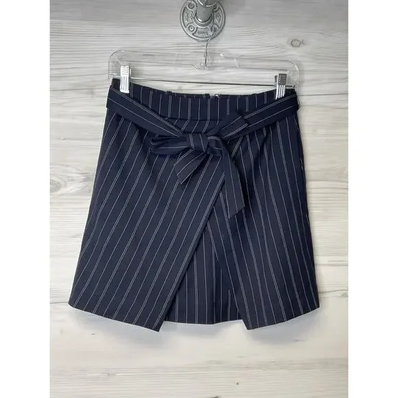 Banana Republic Skirt Womens 00 Petite Navy Blue Pinstripe Front‎ Tie Wrap Mini