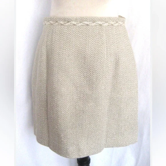 Ann Taylor Cream Textured A-Line Skirt