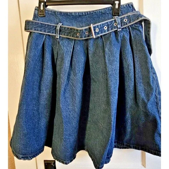 ZARA denim skirt pleated with belt Size XS BLUE side‎ zipper