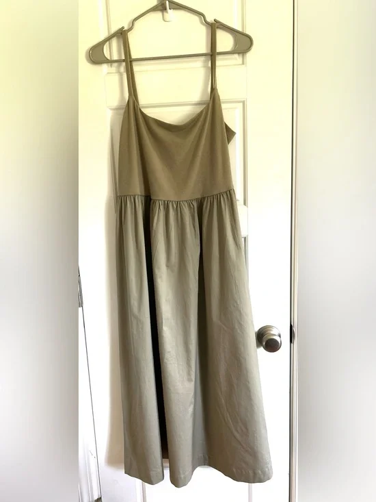Old Navy Mixed Media Fit & Flare Cami Midi Dress Sage Green XL