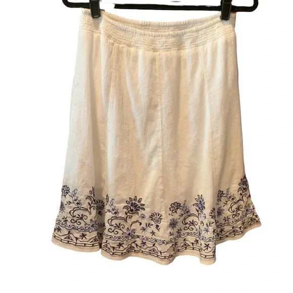 Charter Club White and‎ Blue Embroidered Midi Skirt​