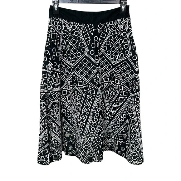Banana Republic Black‎ White Geometric Lace Skirt Women's 0 Summer Work Casual