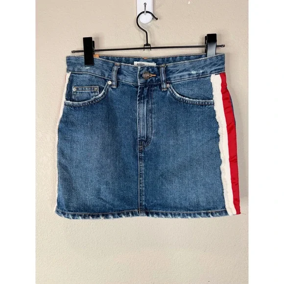 Zara TRF Denim Mini Skirt Blue Medium Wash‎ Red White Side Stripe Size XS 24