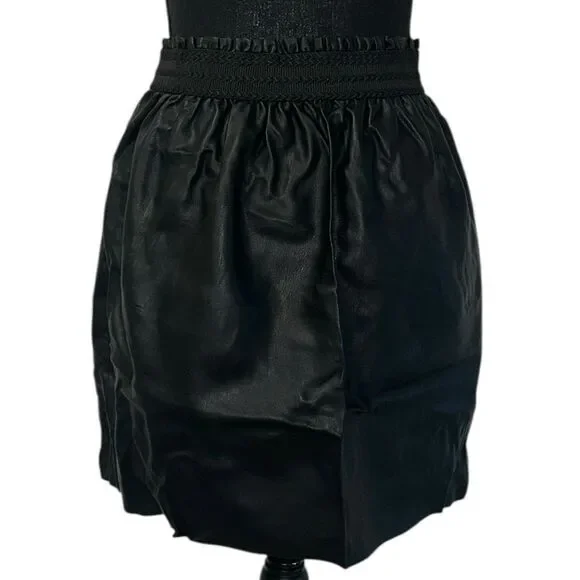 Zara  Black Elastic Waist Skirt(Size Medium)