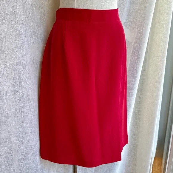 Vintage‎ Evan Picone red silk pencil skirt