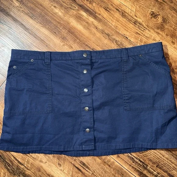 Abercrombie & Fitch Navy Utility‎ Cargo Front Button Skirt Womens XL NEW