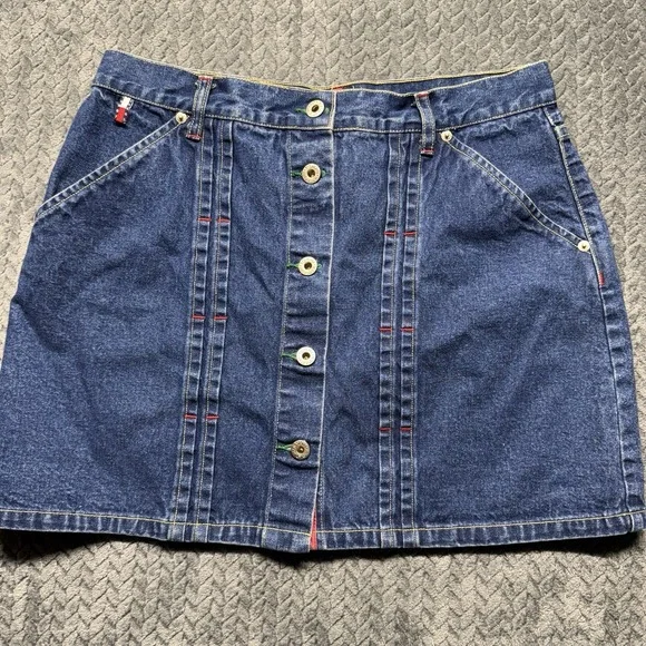 VTG Tommy Hilfiger Jeans Denim Skirt Women's 11 Button Front Y2K Logo Patch Mini