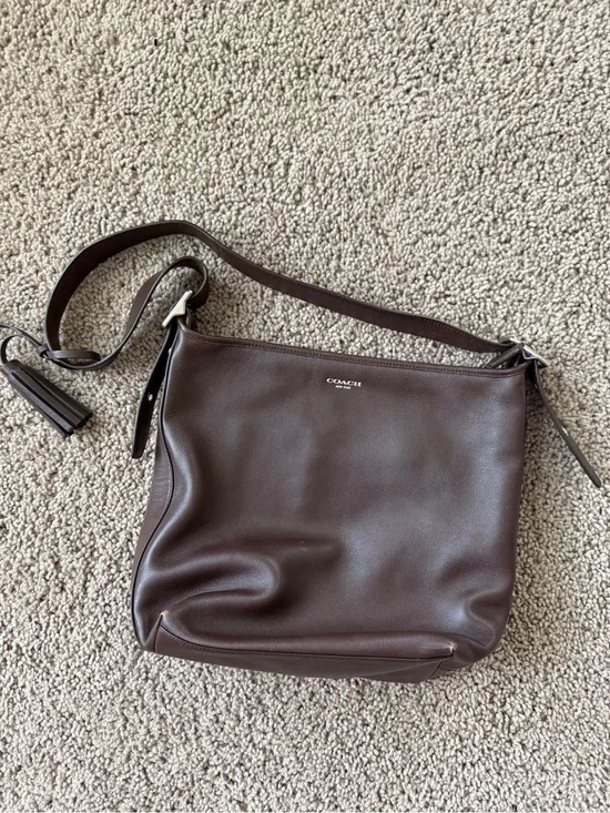 Coach Legacy Leather Duffle Shoulder Bag Style 19889 Cognac Brown with Dust Bag