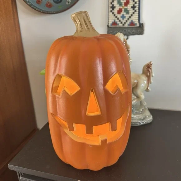 VTG Halloween Tall Jack O Lantern Blow Mold Light Up Decor Plastic Pumpkin 16