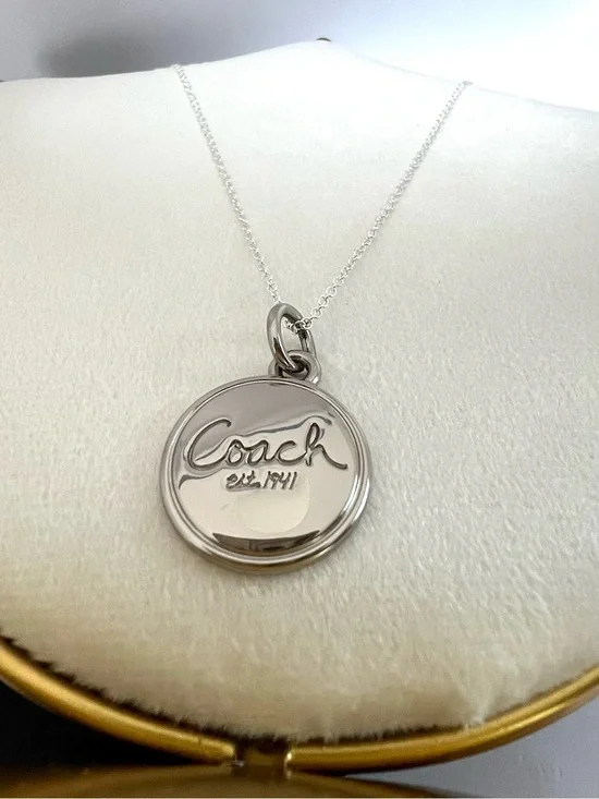 Vintage Coach Y2K Silver Tone Script Logo Round Disc Pendant Necklace Est. 1941