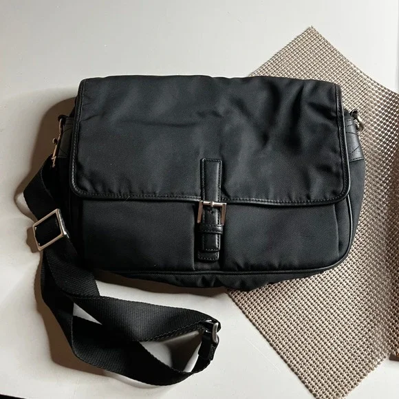 Coach Hamptons Messenger Bag Black Twill Leather Crossbody 7425