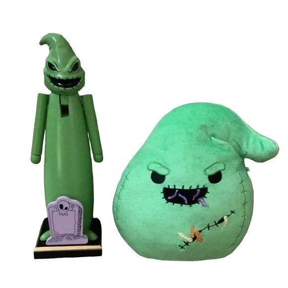 Disney Oogie Boogie Nutcracker & Squishmallow The Nightmare Before Christmas Set