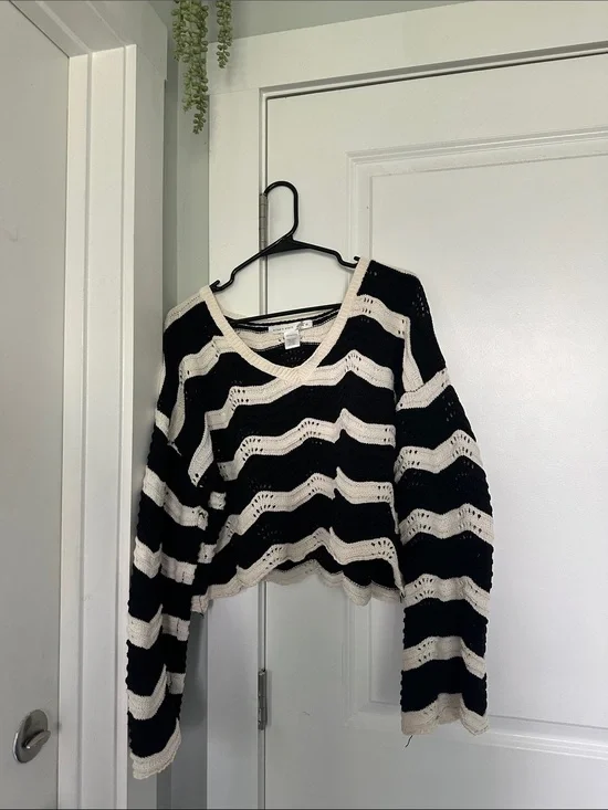 Altar'd State Black and Cream Striped V-Neck Knit Top