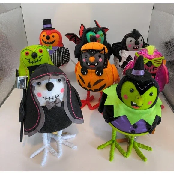 Target Halloween Bird Complete Set 8- X Ray Glitters Pawson Gourdon Hoodie 2024‎