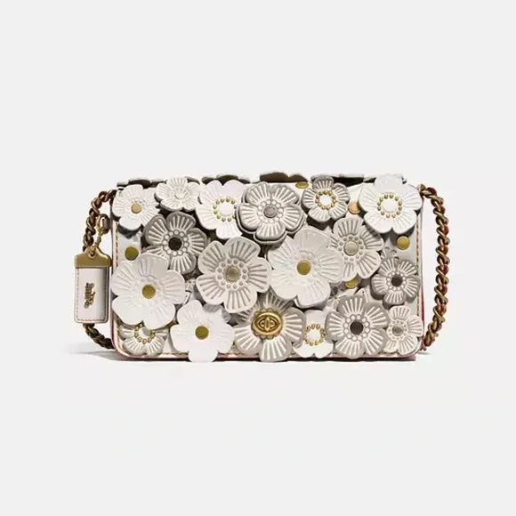 COACH Dinky With Tea Rose White