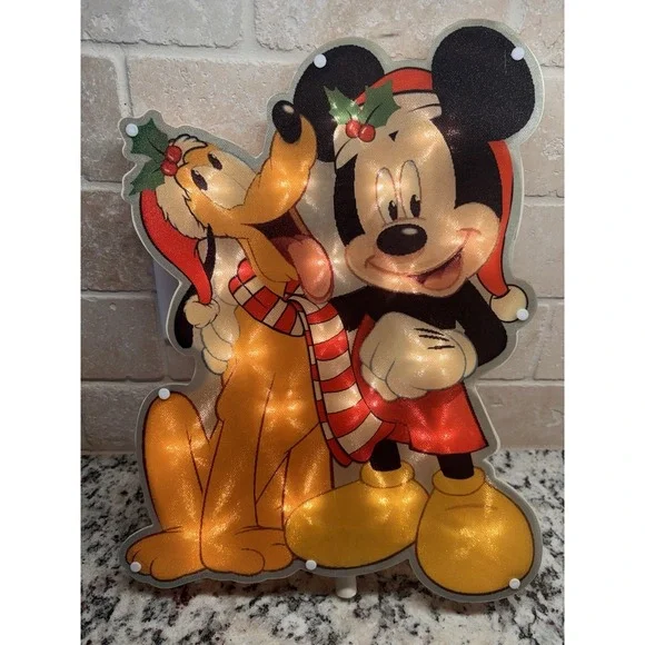 Disney Mickey Mouse & Pluto Lighted Christmas Window Decor 14