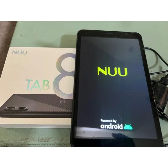 NUU Tab 8 Android Tablet 8 inch Black with Original Box and Charger