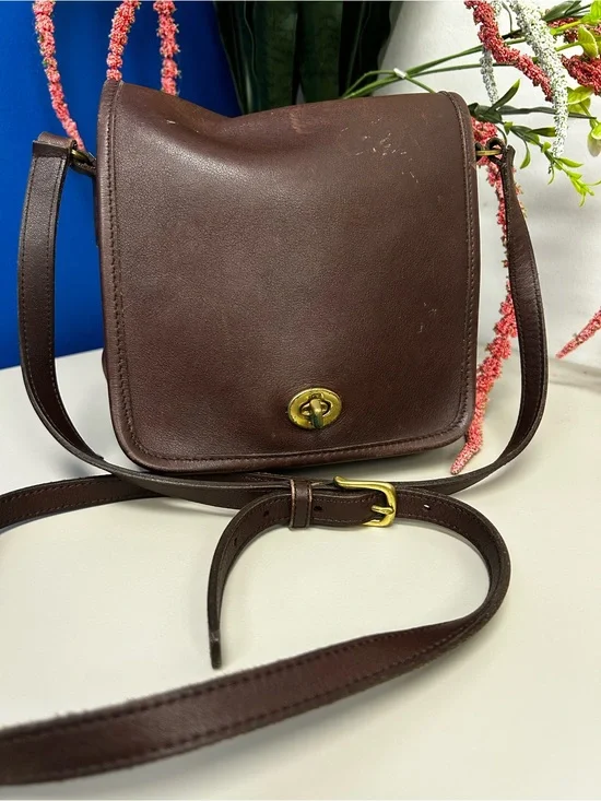 9076 VTG COACH Companion bag - British Tan USA Made
