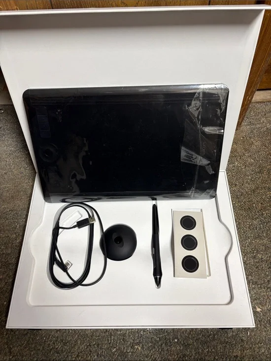 Wacom Intuos Pro Graphics Drawing Tablet with Pen, Stand and Charger