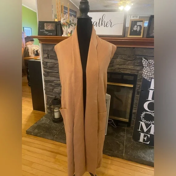 Tahari Tan Open-Front Long Sleeveless Cardigan
