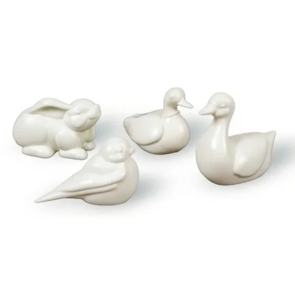 Target Bullseye ~ Set of 4 Mini White 2