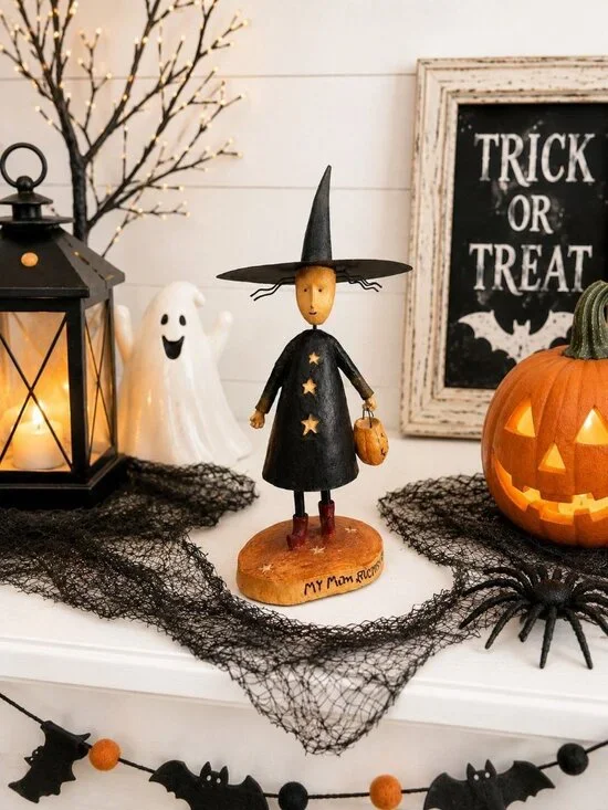 August Moon Little Witch My Mom Says I'm Pretty Dan DiPaolo LANG Halloween