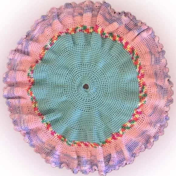 Handmade Scallop Ruffle Teal Green Pink Purple Crochet Christmas Tree Skirt 29”