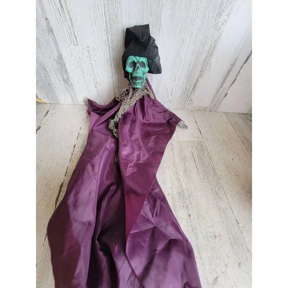 Mini hanging skeleton green face vintage Halloween‎ home decor prop