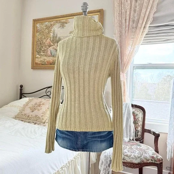 Green turtleneck sweater ‎ Y2K green ribbed turtleneck sweater liz claiborne