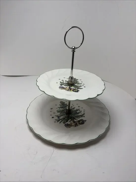 Nikko Happy Holidays 10.25” Tall 2-Tier Tray Christmas Tree Silver Handle