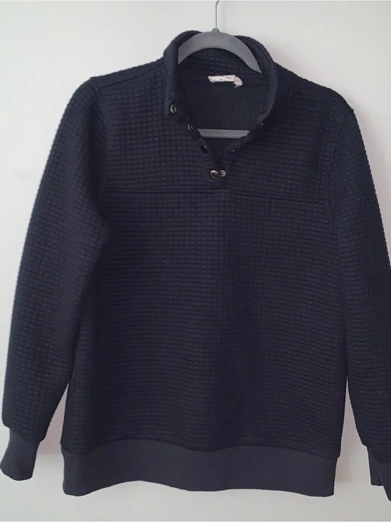 Doe & Rae Textured Waffle-Knit Crewneck Pullover