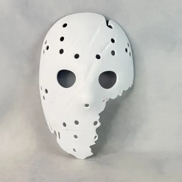 FRIDAY THE 13TH JASON DAMAGED MASK