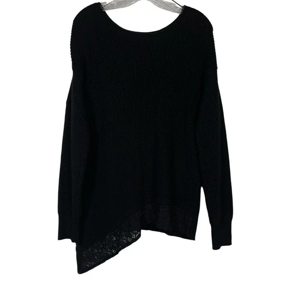 NWT Simply Vera‎ Wang Sz L Black Sweater Dark Romantic Lace Asymmetrical Hem