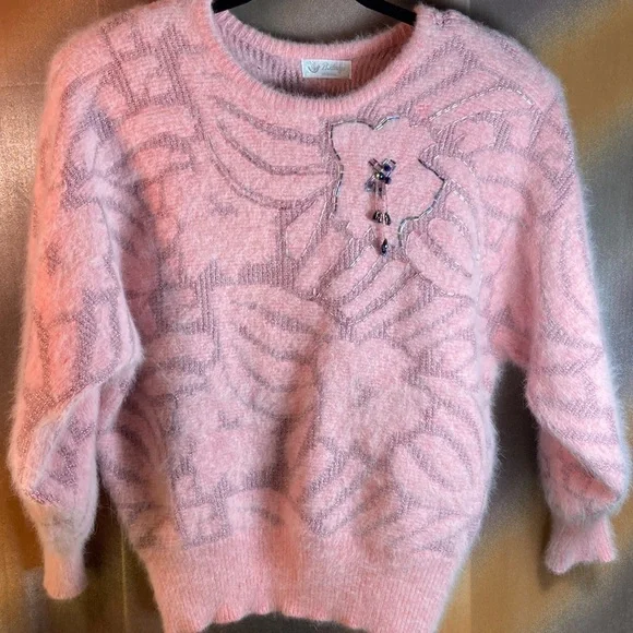 Vintage 80’s pink beaded angora luscious pink sweater. Size S 42” chest. 131‎