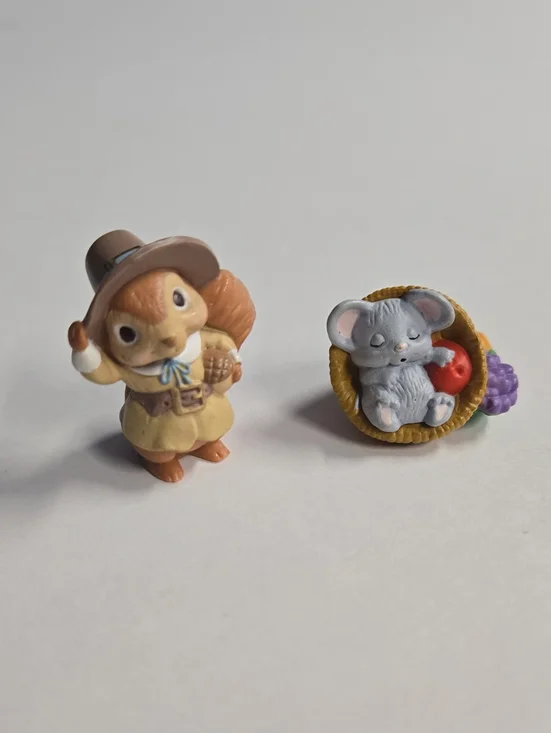 Vntg Hallmark '86 & '88 Fall Harvest Set - Squirrel & Gray Mouse EUC 1.25