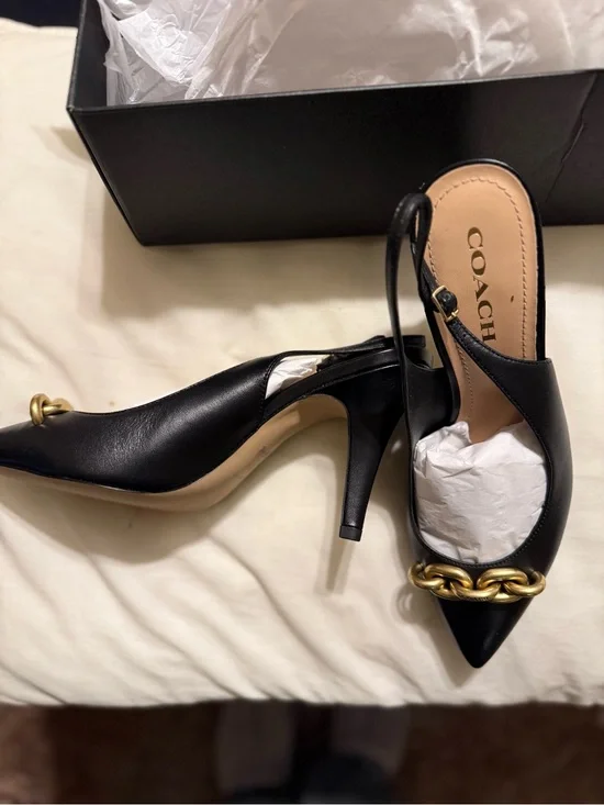 Coach Black Leather Pointed Slingback Pumps with Gold Chain