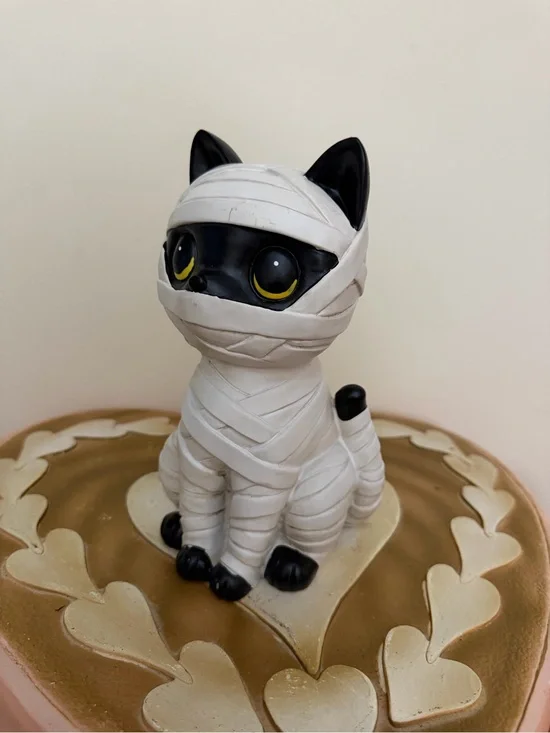 Halloween Resin Mummy Black Cat