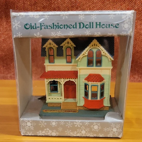 Enesco Victorian Doll House with Red and Green Details
