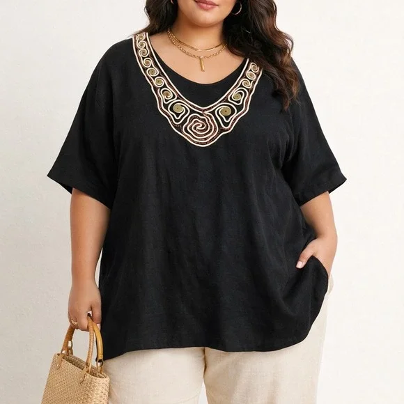 Michael Kors Women's 1X Black Linen Blend‎ Beaded Embroidered V-Neck Top Blouse