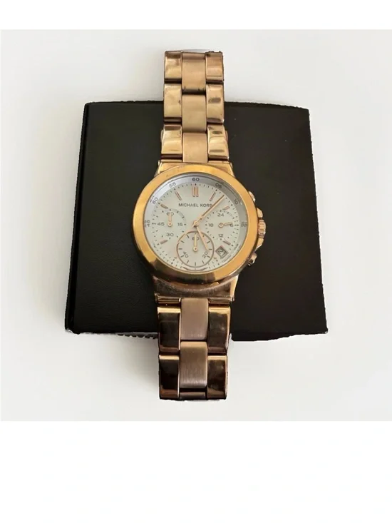 Michael Kors Womens Watch 38mm Gold Tone Chronograph MK-5223 7