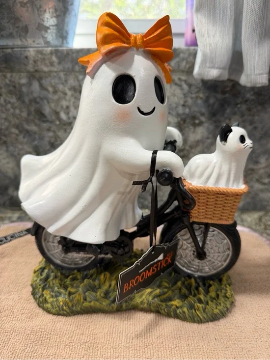 NWT Broomstick Blvd Ghost on Bicycle w/ Ghost Cat Halloween Figurine 10”
