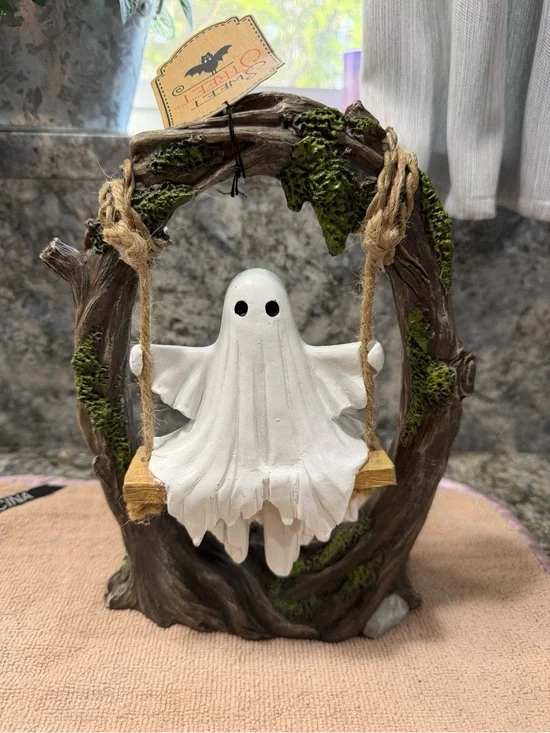 NWT Sweet Street Ghost on Tree Swing Halloween Figurine 10” Spooky Cute Decor