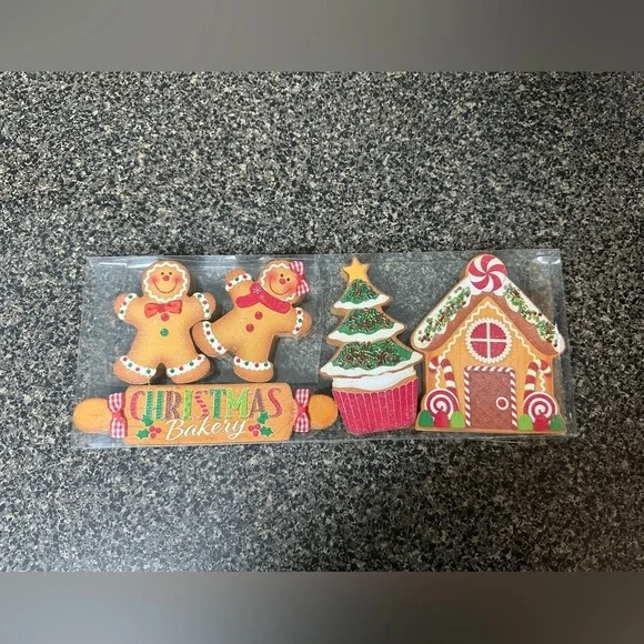 Gingerbread Christmas Tiered Tray Village Set
