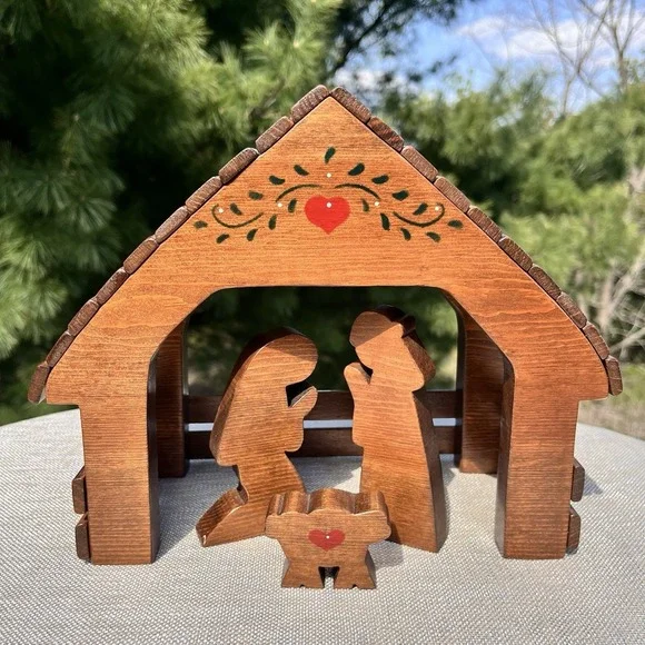 Christmas‎ Nativity Wooden Set Mary Joseph Baby Jesus Manger Crèche Handcrafted
