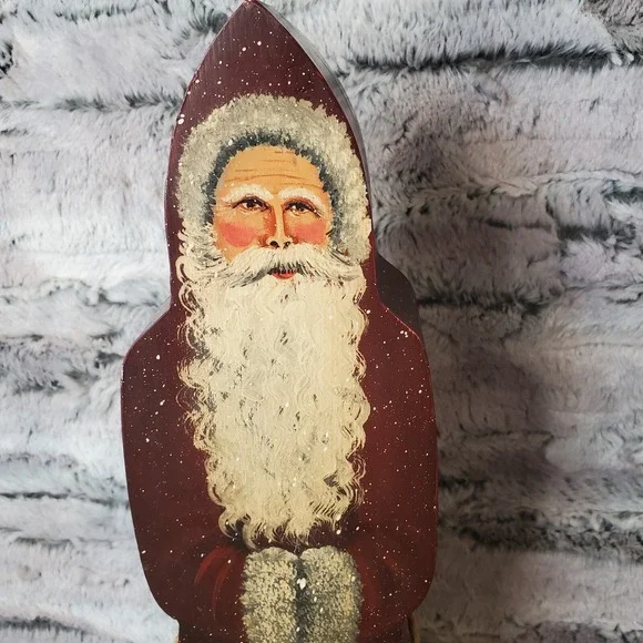 Handpainted DETAILED Olde World Santa Claus Signed Wooden Christmas Statue Decor