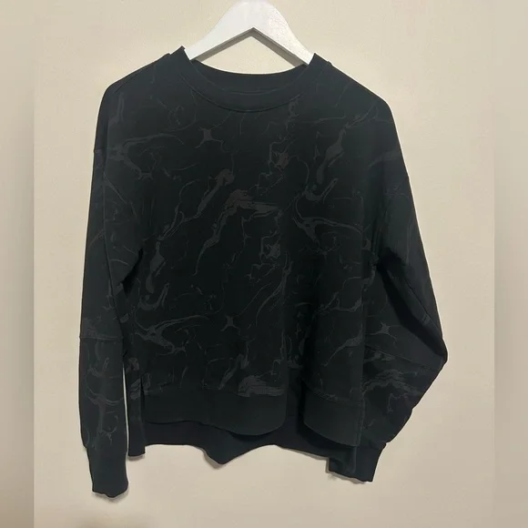 Marble-Print Crewneck Sweater