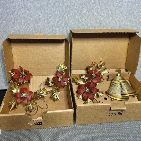 Home Interiors Holiday Vtg Metal Christmas Wall Decor Poinsettia Bells
