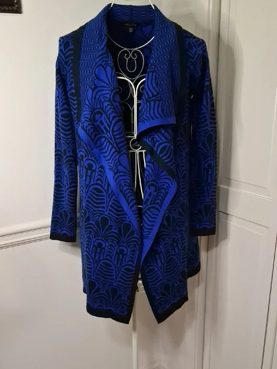 Melissa Paige Blue and Black Knit Patterned Cardigan