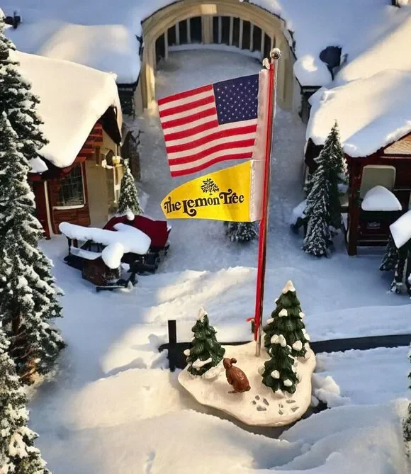 Dept 56 The Village Flag Pole #509-6 ORIGINAL Snow Village American Flag