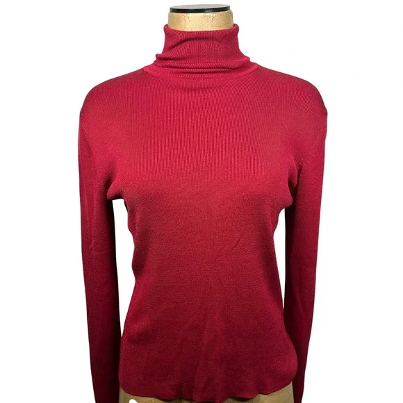 100% Silk Ann Taylor Womens Red Ribbed Turtleneck Sweater Size M Long Sleeve‎